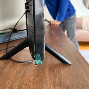 Samsung QLED TV Panel Arızası Hk.