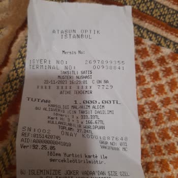 Atasun Optik Çerçevenin Teşhir Ürünü Olması