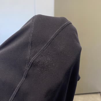 Oysho Tayt Tiftiklendi Ve Dikişleri Attı