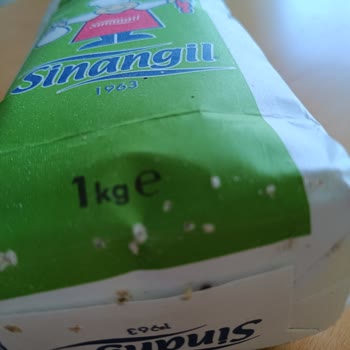 Cepte Şok Böceklenmiş Un Gönderip Ücreti İade Etmiyor
