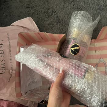 Victoria's Secret Vücut Losyonu Patlak Geldi