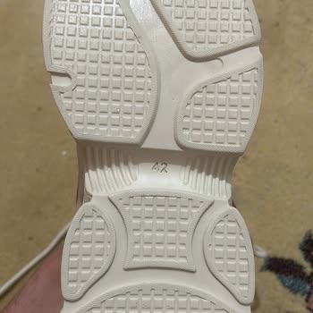 Papuc Konağı Aldığım Ürünü Hem Yanlış Gönderdiler Hem De İade Kabul Etmiyorlar