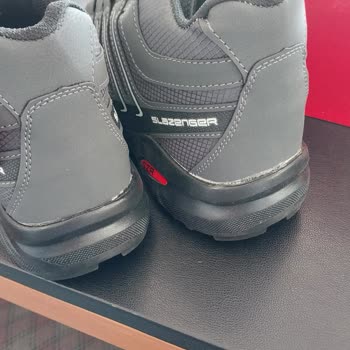 Slazenger Kalitesiz Ürün Ve Geç Teslimat Sorunu