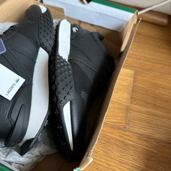 FashFed Ürün Farklı Geldi Ve Ambalajı Hasarlıydı