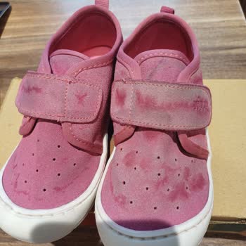 Vicco Çocuk Ayakkabı Renk Verdi