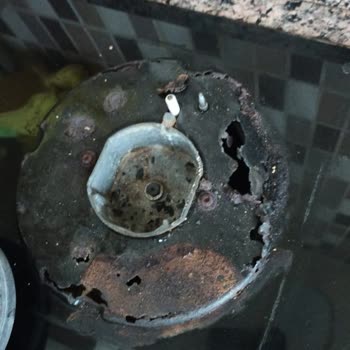 Franke Ocağın Emaye Bölümü Çürüdü.