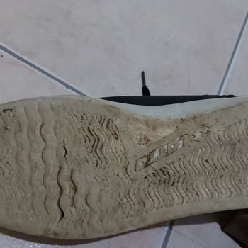 Lotto İki Ay Önce Aldığım Spor Ayakkabısı Altından Su Alıyor