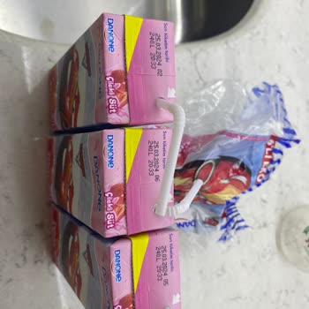 Danone Sütü Sürekli Bozuk.