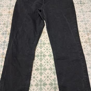 LCW Pantolonun 1. Yıkamada Rengi Attı