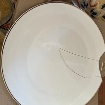 Trendyol Karaca Züccaciyeden Aldığım Yemek Takımı Kırık Geldi