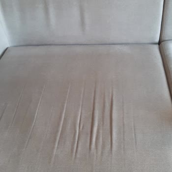 Kelebek Mobilya Koltukta Çökme Kumaşta Kırışma Ve Gıcırdama Sesi