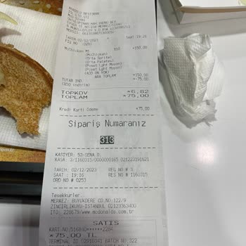 McDonald's Kurumuş Et Koyuyor Burgerlere.