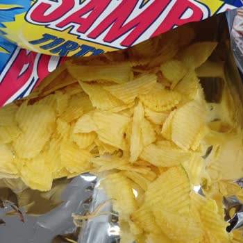 A101 Samba Cips Paketinden Kemik Çıktı