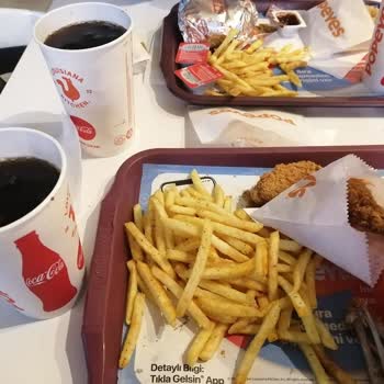 Popeyes İlgisiz Personel Pişman Müşteri