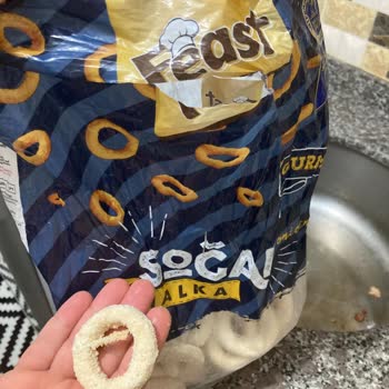 Feast Marka Soğan Halkasındaki Çivi