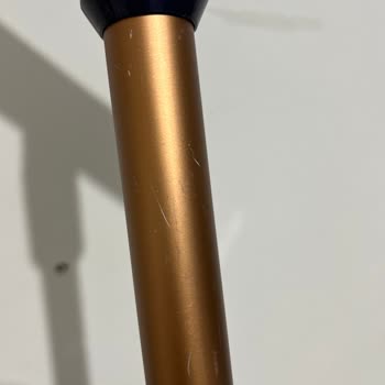 Dyson Gen5 Detect Boru Çiziği