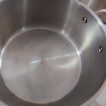 Karaca Züccaciye Karaca Çelik Ve Granit Tencereler Soyulup Paslandı!