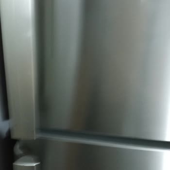 Profilo Buzdolap Kapağı Kendiliğinden Açılıyor