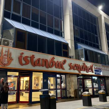 İstanbul Seyahat Bilet Satışı Yapan Kişiler