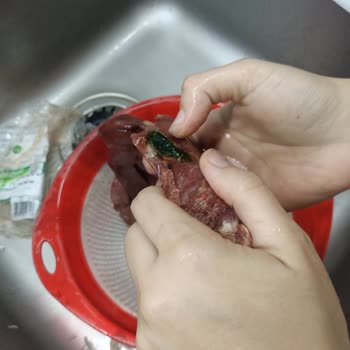 Gimsa Markette Satılan Ciğerden Çıkan Nesne