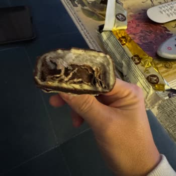 Magnum Mini Dondurmalarım Buz Gibi Ve Mahcup Etti!