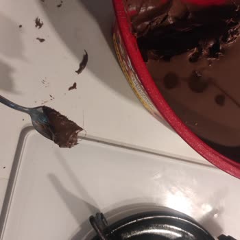 Ülker Çokokrem'de Şaşırtan Yabancı Madde!