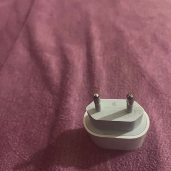 Teknosa Adaptörün Prize Takıldıktan Sonra Patlaması