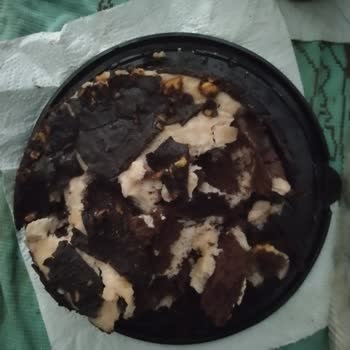 Özsüt Bozuk Çikolatalı Pasta