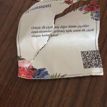 ÇiçekSepeti Adıma Gönderilen Çiçeği Başkasına Teslim Edildi