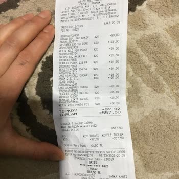 Gratis Fondöten Koyu Ve Turuncu