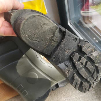 Polly Boot Marka Çizmelerimi N Tabanının Parçalanması