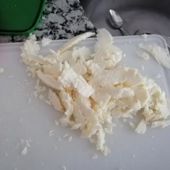 Kim Market Küflenmiş Ürün Satışı