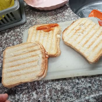 Media Markt Korkmaz A328 Tost Makinesi