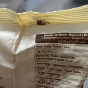 Tat Bakliyat Kurtlu Ve Güveli Aşurelik Buğday