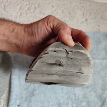 Intersport Alınan Skechers Ayakkabıda Yırtıklar Oluştu