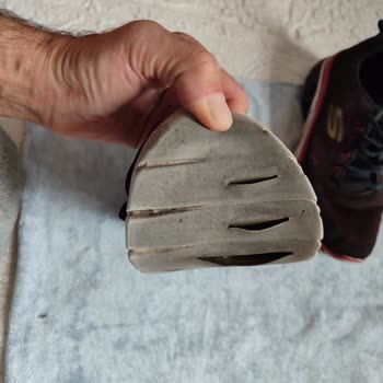 Intersport Alınan Skechers Ayakkabıda Yırtıklar Oluştu
