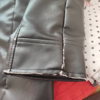 Pull and Bear Deri Ceket Kötü Çıktı