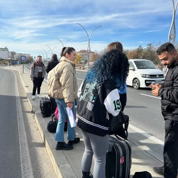 Kamil Koç Habersiz 2 Saat Rötar