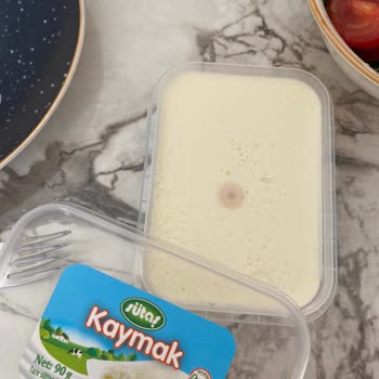 Sütaş'ın Küflü Kaymakları