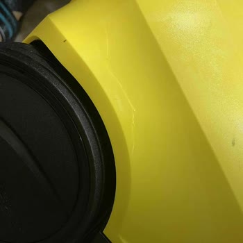 Karcher Markalı Buharlı Temizleme Makinesi Kırık Geldi.