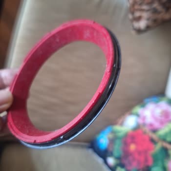 Dyson V11 Kırmızı Lastik Çıktı