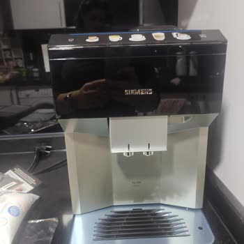 Siemens Tam Otomatik Kahve Makinesi Soğuk Kahve Veriyor