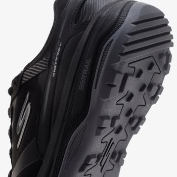 Üretim Hatası! Skechers GO Run Trail Altitude Kayan Ayakkabı