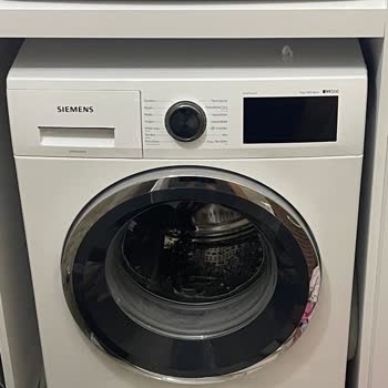 Siemens Çamaşır Makinesinin Kapak Camı Patladı
