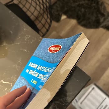Aras Kargo Kargo Hizmetinde Kitaplarım Zarar Gördü