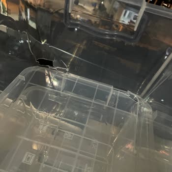 Aka Kırtasiye Kırık Ürün? Gönderdi