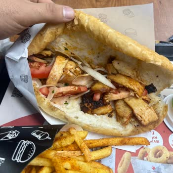 Yaprak Dönercisi İlgisiz Davranış Umursamaz