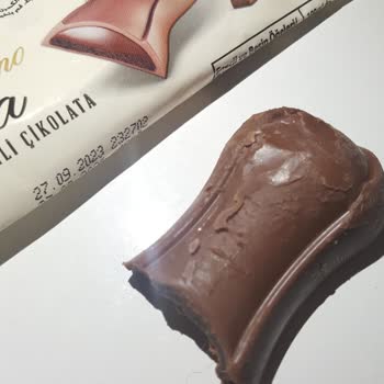 BİM Çikolatada Çıkan Kıl