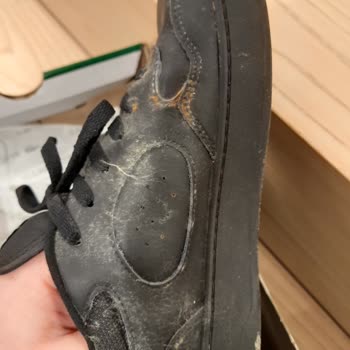 Lacoste Ayakkabı 1 Ayda Küflendi