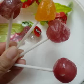 BİM Kırık Lollipop Parçaları